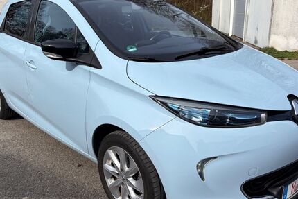 Renault ZOE 84.444 km 4.999 &euro; München 81929