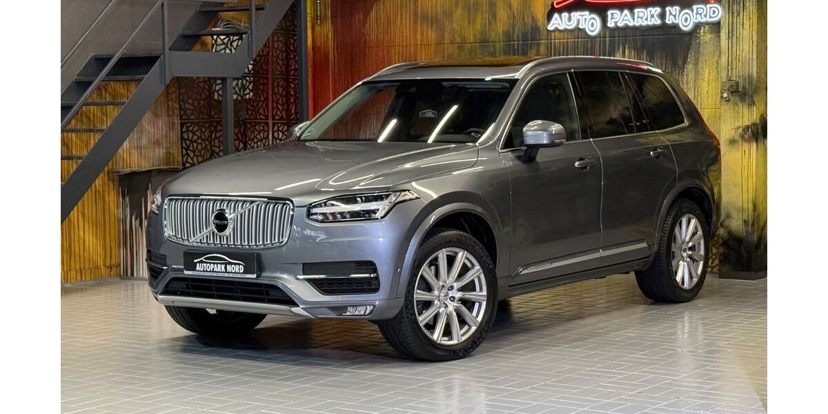 Volvo XC90 122.000 km 29.900 &euro; München 81829