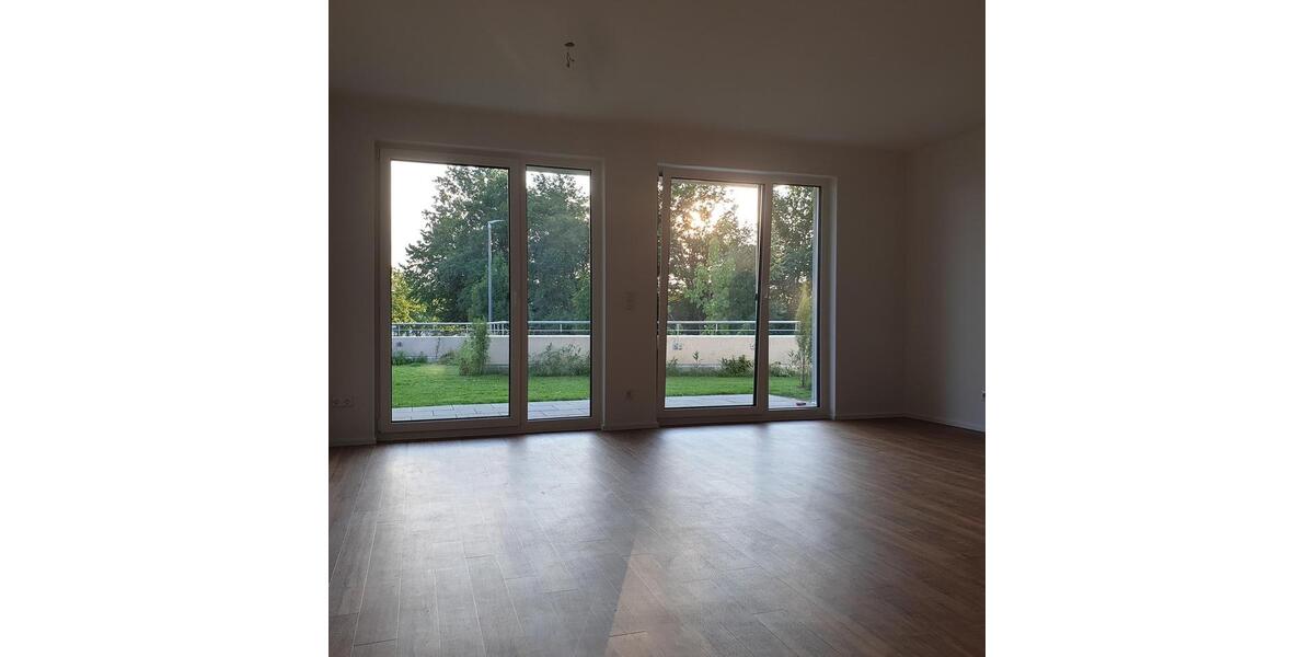 Terrassenwohnung Zorneding - 3 Zimmer, 81 m&sup2;, 1.660&euro; | Angebot:25427908