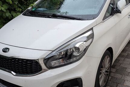 Kia Carens 98.717 km 14.449 &euro; Gilching 82205