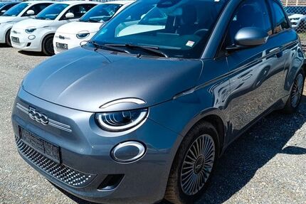 Fiat 500e 25.800 km 16.600 &euro; München 80638