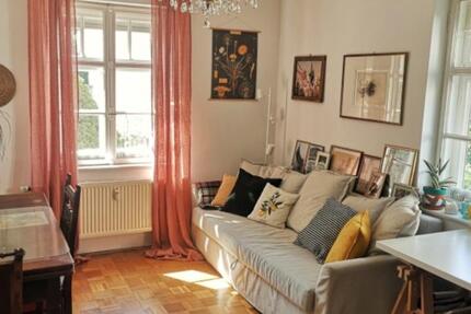 Ab sofort möbliertes Zimmer, in voll ausgestattet Wohnung (WG) 1 zimmer