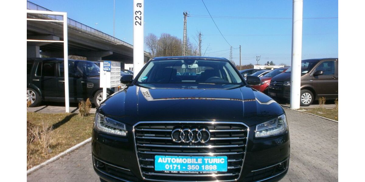 Audi A8 100.000 km 27.999 &euro; München OT Trudering-Riem 81825