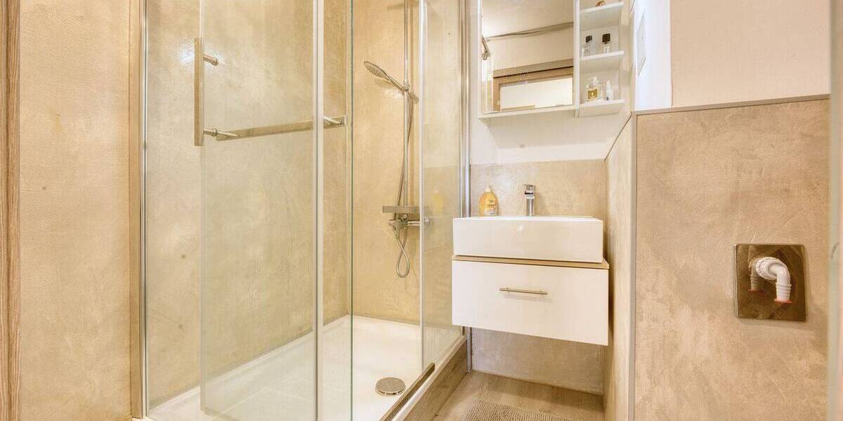 Etagenwohnung München Bogenhausen - 3 Zimmer, 75 m&sup2;, 559.000&euro; | Angebot:25938744