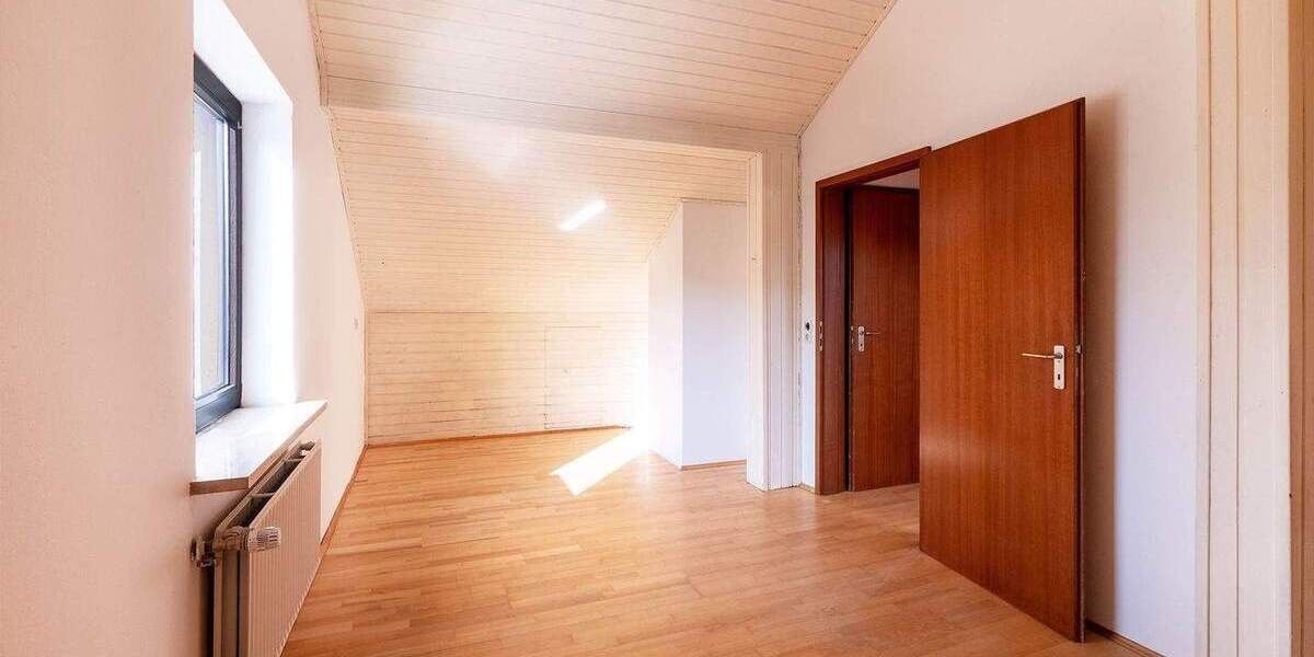 Reihenendhaus Germering Unterpfaffenhofen - 6 Zimmer, 136 m&sup2;, 850.000&euro; | Angebot:25709531