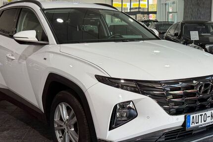 Hyundai TUCSON 135.836 km 15.950 &euro; München 81829