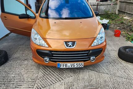 Peugeot 307 160.800 km 899 &euro; Puchheim 82178