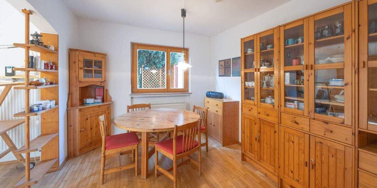 Reihenendhaus Fürstenfeldbruck - 8 Zimmer, 200 m&sup2;, 940.000&euro; | Angebot:25691105