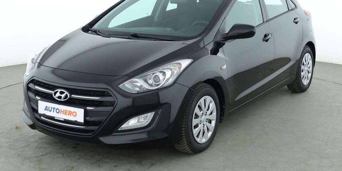Hyundai i30 23.535 km 10.680 &euro; Neufahrn 85375