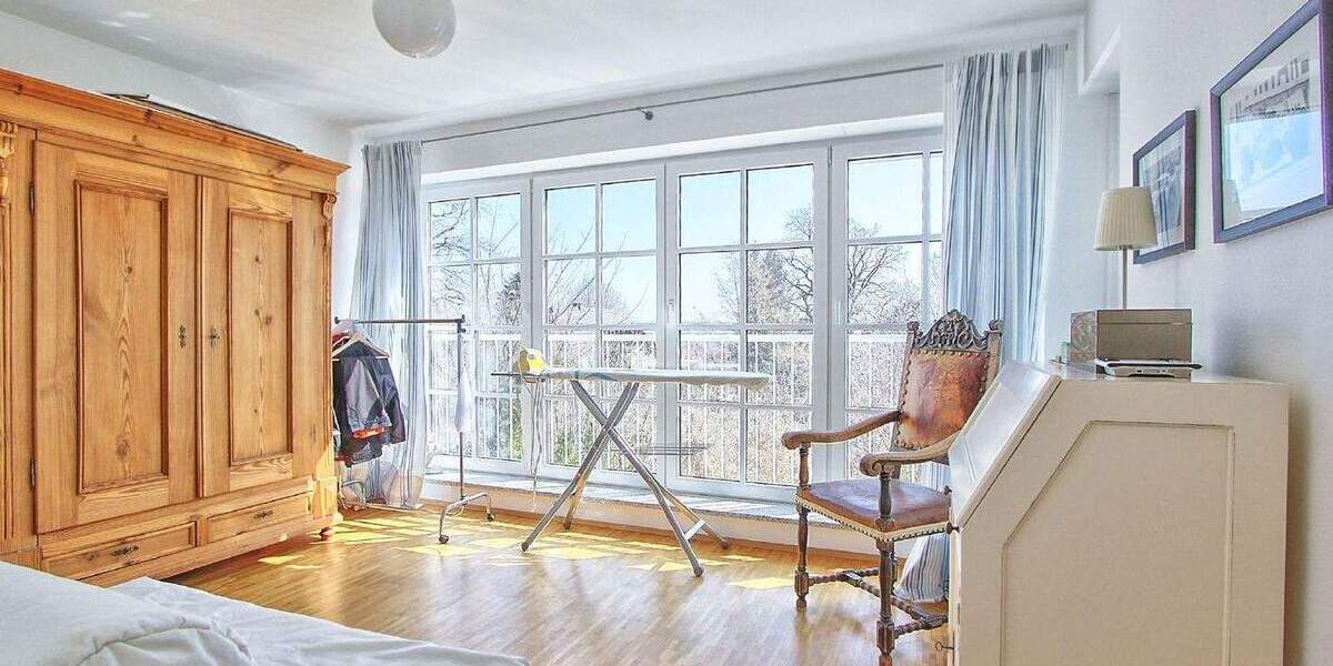 Etagenwohnung Starnberg - 3 Zimmer, 117 m&sup2;, 2.300&euro; | Angebot:25741429