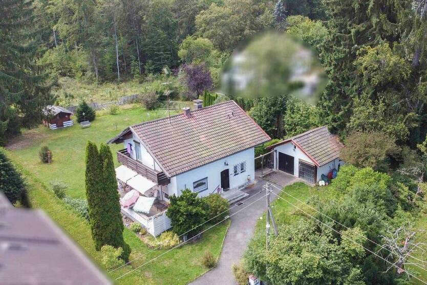 Sonniges Teilgrundstück am Waldrand für ein EFHDH mit genehmigten Bauvorbescheid!