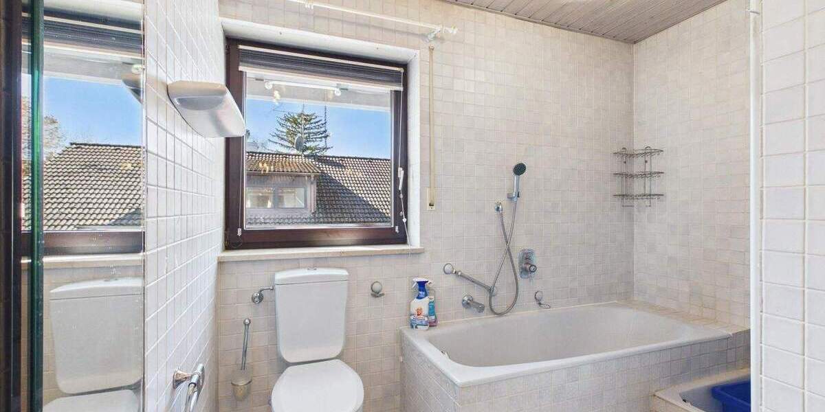 Doppelhaushälfte Gröbenzell - 4 Zimmer, 135 m&sup2;, 1.050.000&euro; | Angebot:25708192