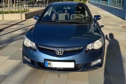 Honda Civic 116.600 km 5.200 &euro; München 80809