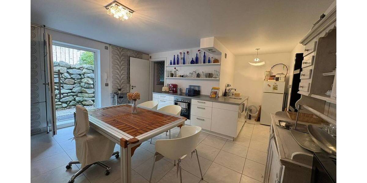 Bungalow München Thalk.Obersendl.-Forsten-Fürstenr.-Solln - 5 Zimmer, 207 m&sup2;, 2.050.000&euro; | Angebot:26643607