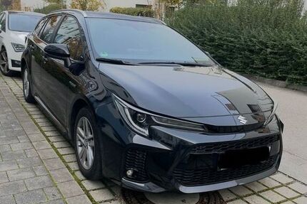 Suzuki Swace 85.000 km 20.990 &euro; München 80797