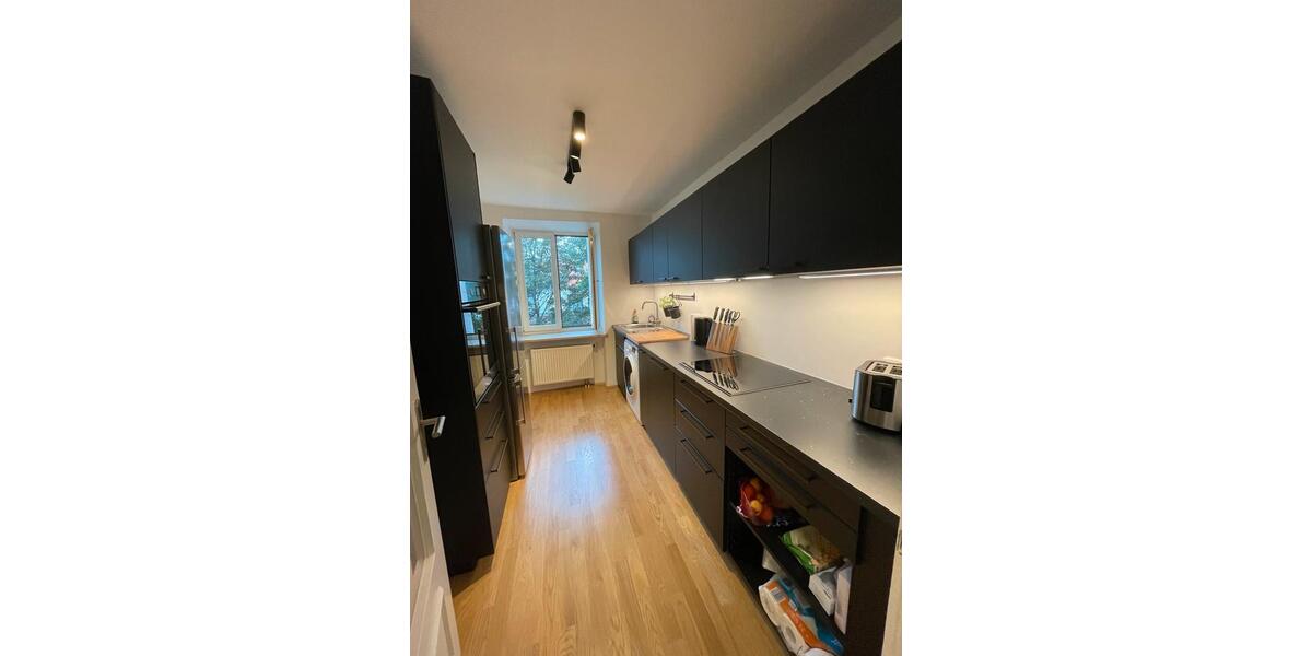 Möblierte 2,5 Zimmerwohnung zur Zwischenmiete in der Maxvorstadt 2.5 zimmer