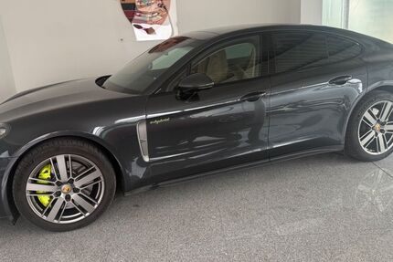 Porsche Panamera 63.994 km 75.890 € Hallbergmoos 85399