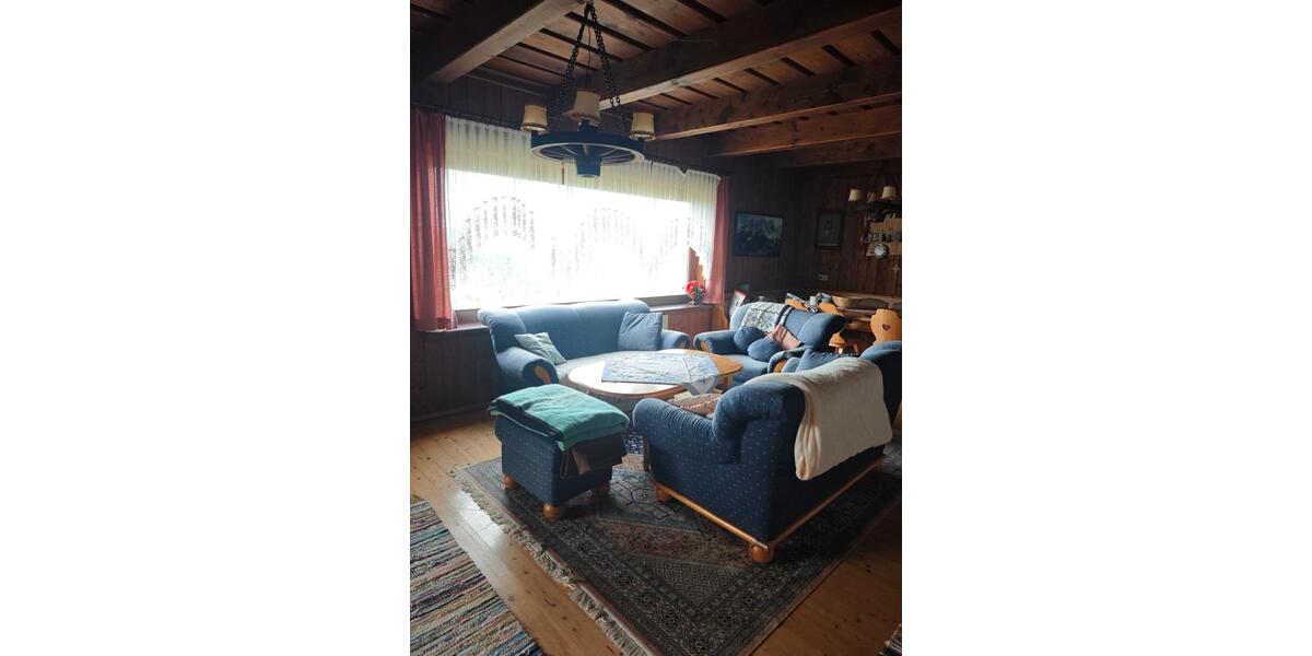 Einfamilienhaus Unterföhring - 8 Zimmer, 250 m&sup2;, 375.000&euro; | Angebot:27262376