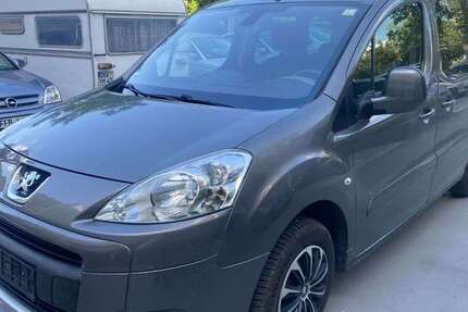 Peugeot Partner 160.000 km 2.500 &euro; München 80809