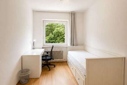 Zimmer München Biederstein - 775&euro; | Angebot:27728137