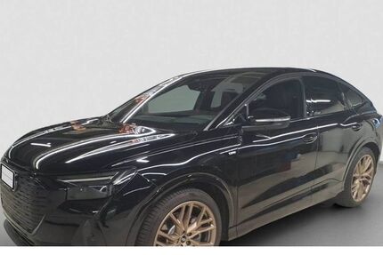 Audi Q4 e-tron 4.200 km 57.500 € Ebersberg bei München 85560