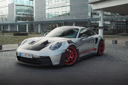 Porsche 992 8.650 km 339.992 &euro; Kirchheim bei München 85551