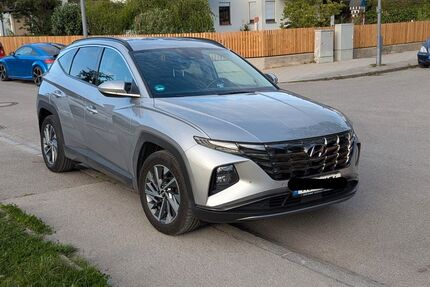 Hyundai TUCSON 160.000 km 18.000 &euro; München 81737
