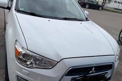 Mitsubishi ASX 179.500 km 7.990 &euro; München 81735