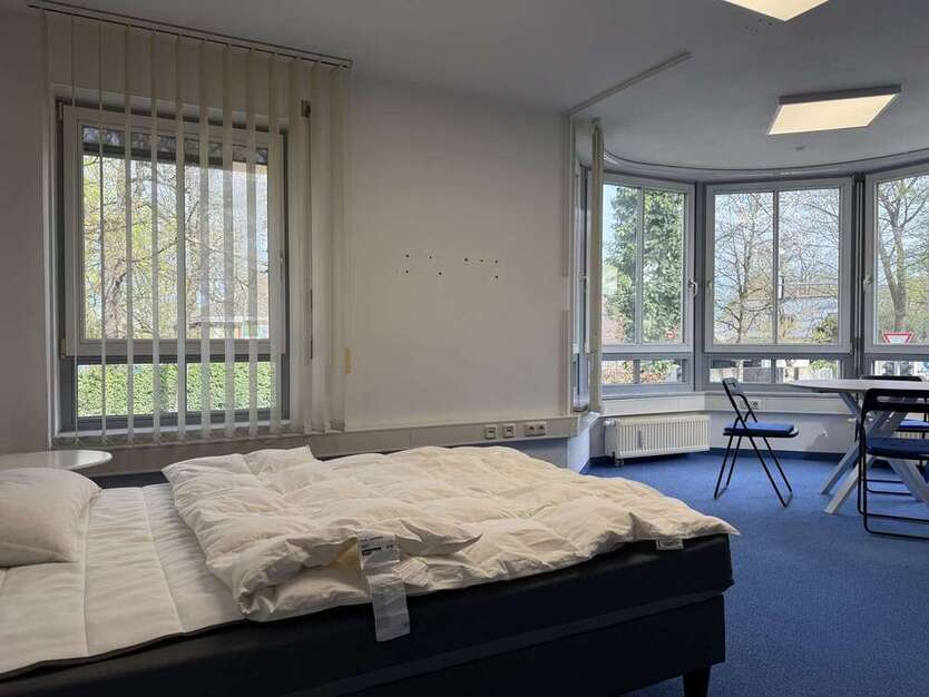 Büro in München 1.835 € 99.19 m²