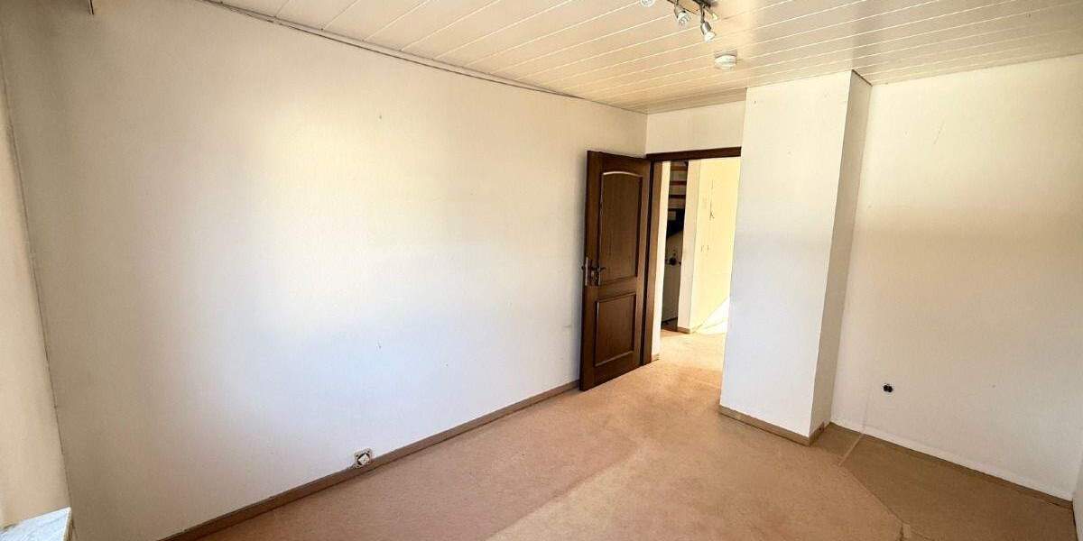 Reihenendhaus Eichenau - 7 Zimmer, 137 m&sup2;, 735.000&euro; | Angebot:25371180