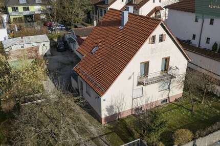 Haus München Feldmoching-Hasenbergl - 18 Zimmer, 633 m&sup2;, 1.950.000&euro; | Angebot:26402802