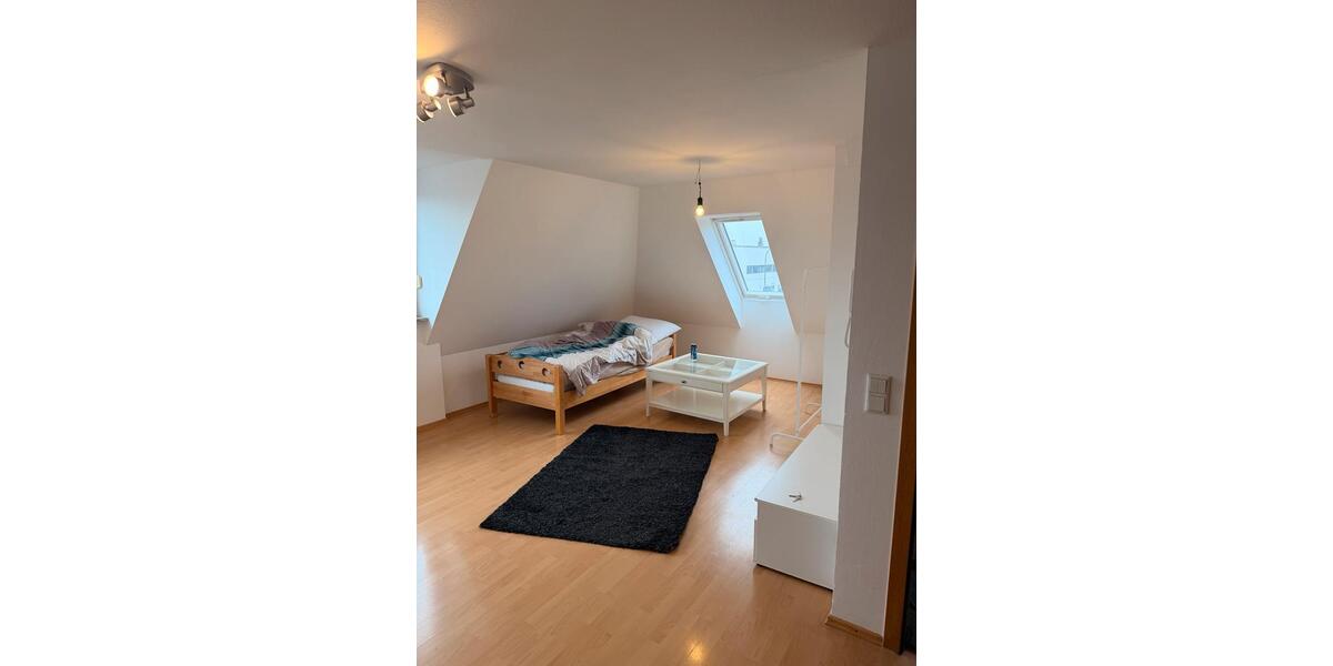 Dachgeschoßwohnung München Pasing-Obermenzing - 1 Zimmer, 50 m&sup2;, 1.310&euro; | Angebot:27570666