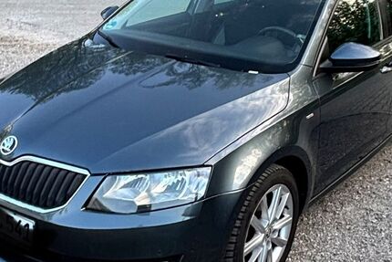 Skoda Octavia 183.000 km 9.450 &euro; Germering 82110