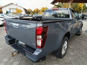 Isuzu D-Max 1.9l Space Cab 4x4 LS AT 20.000 km 36.460 &euro; Höhenkirchen-Siegertsbrun 85635