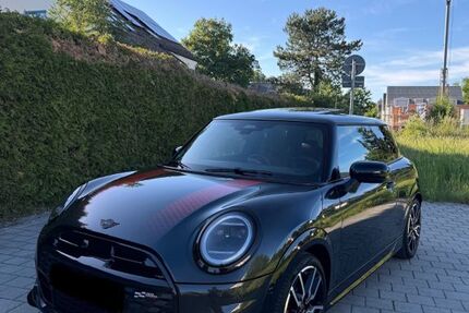 Mini John Cooper Works 7.500 km 37.750 &euro; München 80935