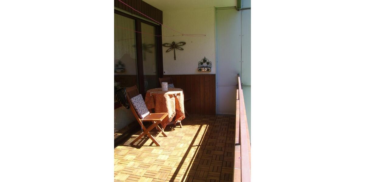 Hochparterre Holzkirchen - 3.5 Zimmer, 84 m&sup2;, 1.300&euro; | Angebot:25782830