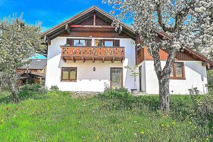 Wohnung Berg - 3 Zimmer, 79 m&sup2;, 1.100&euro; | Angebot:26057745