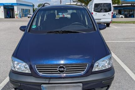 Opel Zafira 61.254 km 2.999 € München 81547