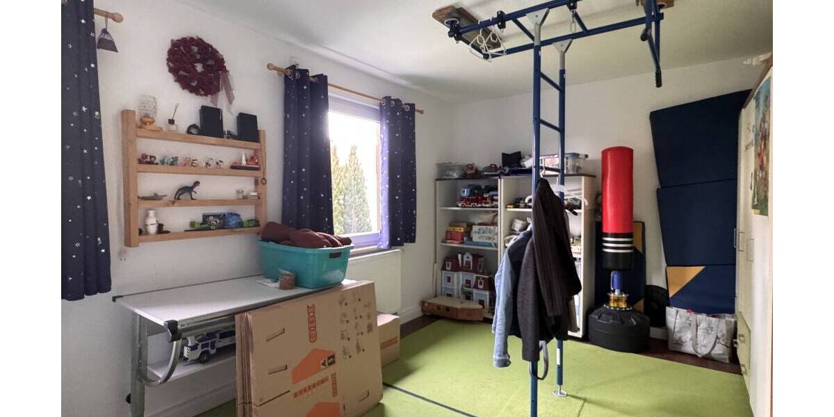 Reihenmittelhaus Kirchheim - 5 Zimmer, 145 m&sup2;, 2.200&euro; | Angebot:26629638