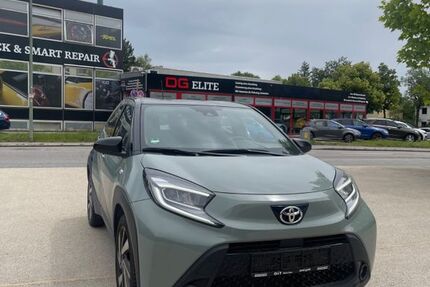 Toyota Aygo (X) 12.000 km 17.990 &euro; München 81825