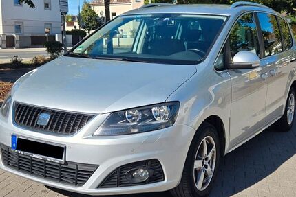 Seat Alhambra 232.000 km 9.490 &euro; München 81825