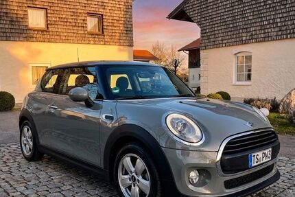 Mini ONE 175.000 km 9.950 &euro; Röhrmoos 85244