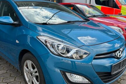 Hyundai i30 122.000 km 3.950 &euro; München 81825