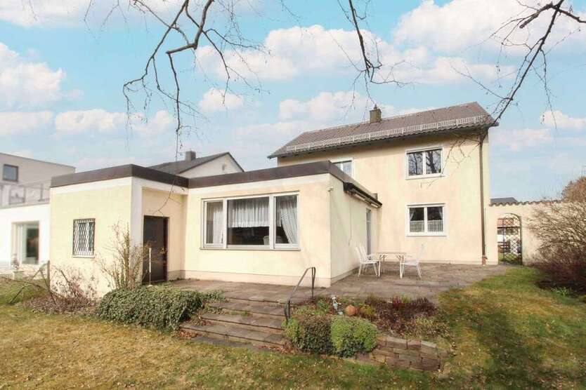 Haus zum Kaufen in München 1.249.000 € 168 m²