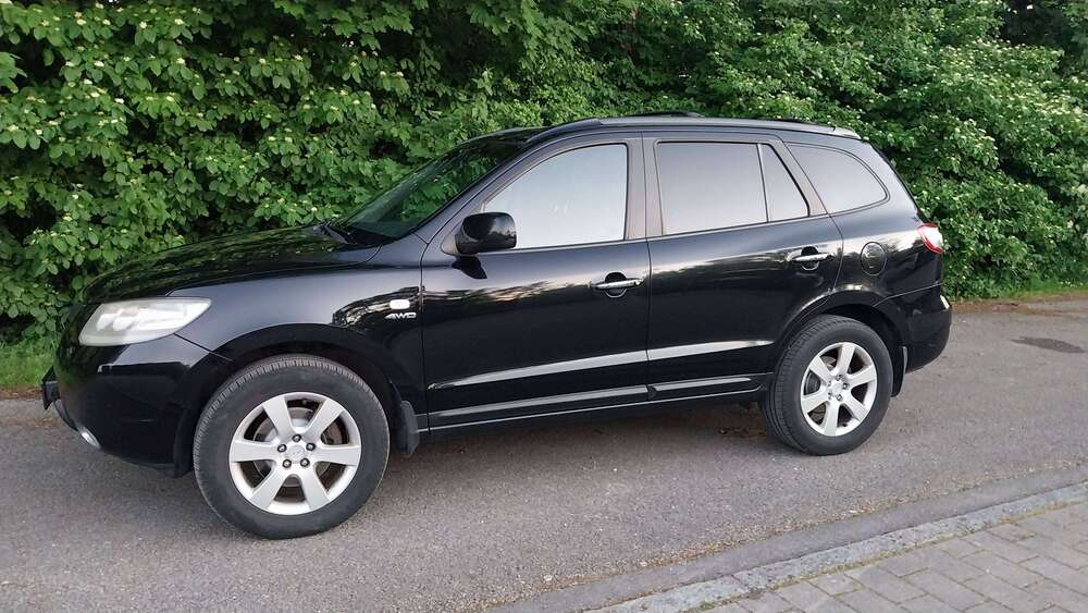 Hyundai SANTA FE 221.000 km 5.400 &euro; Neufahrn b.Freising 85375
