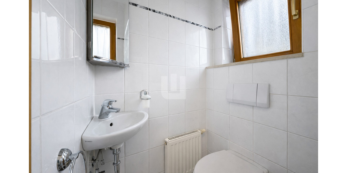 WINDISCH - Charmantes Reihenhaus mit sonnigem Südgarten in ruhiger Lage - bezugsfrei ab 01.06.2026! - Reihenmittelhaus Puchheim | Angebot:25648742