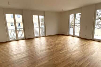 Wohnung Haar Gronsdorf - 3 Zimmer, 93 m&sup2;, 1.815&euro; | Angebot:26147086