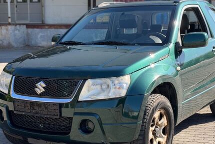 Suzuki Grand Vitara 136.000 km 2.200 &euro; Hohenbrunn 85662