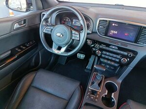 Kia SPORTAGE D2.0 48V AWD AT8 GTL TECH LEDER 70.523 km 24.960 &euro; Höhenkirchen-Siegertsbrun 85635