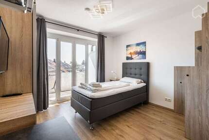 Wohnen auf Zeit in Vaterstetten 1.100 € 1 zimmer
